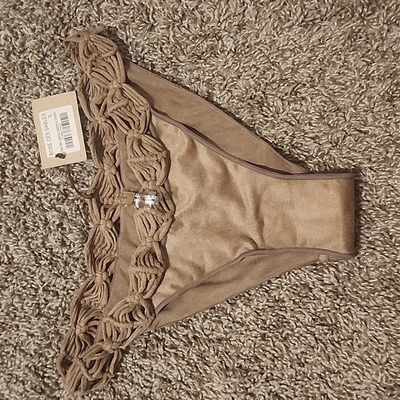 Thaikila Rose Des Sables Bottoms - Picture 5 of 5